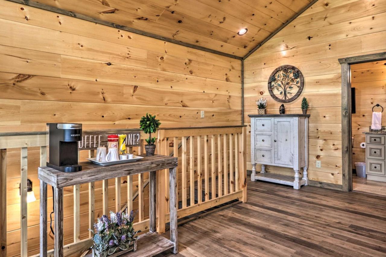 Modern Cabin With Hot Tub And Game Room In Gatlinburg! Exteriér fotografie