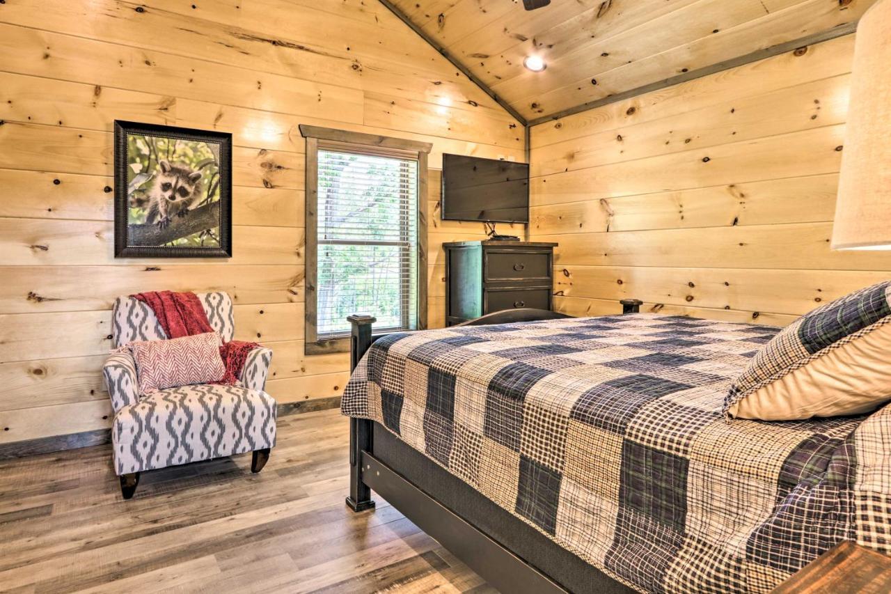 Modern Cabin With Hot Tub And Game Room In Gatlinburg! Exteriér fotografie
